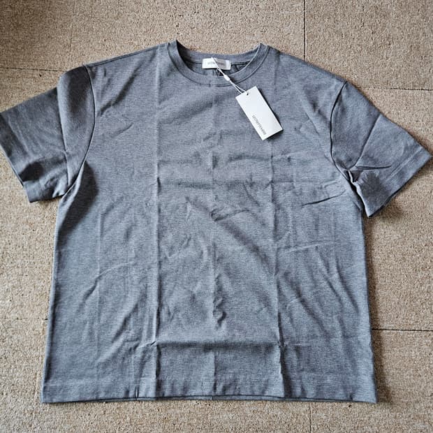 르셉템버 유니섹스 티셔츠 48사이즈 새상품 