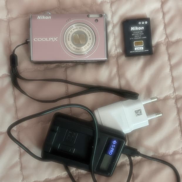 작례O,희귀) 니콘 쿨픽스 s640 판매합니다!