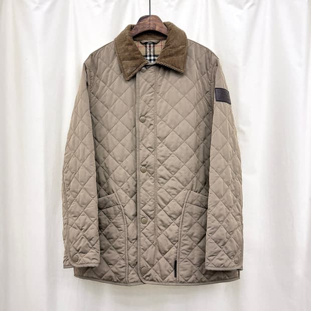 버버리 퀼팅 자켓