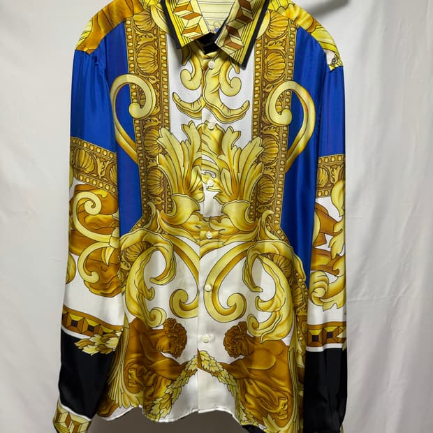 베르사체 실크 셔츠