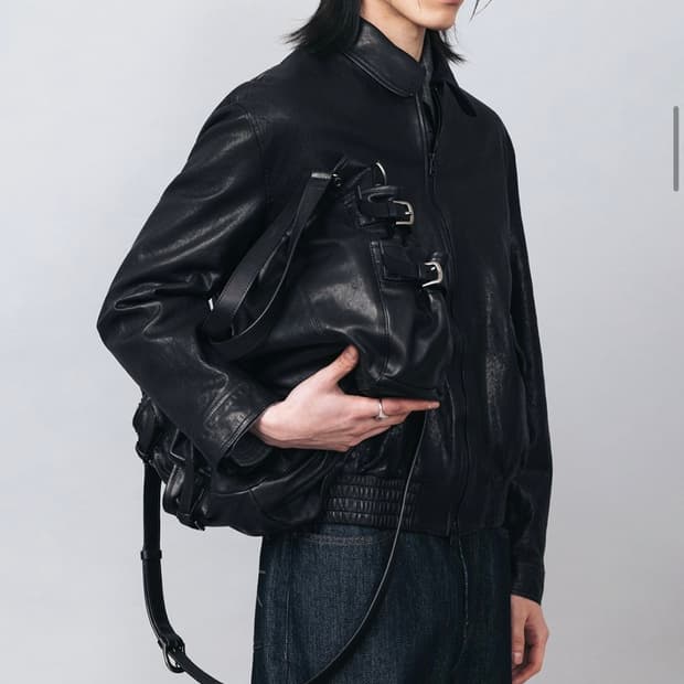 새제품) 벨리에 오프라인 한정 레더 자켓 (워시드 블랙)