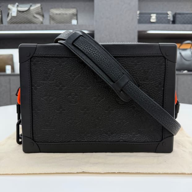 {OS}루이비통 토뤼옹 소프트 트렁크