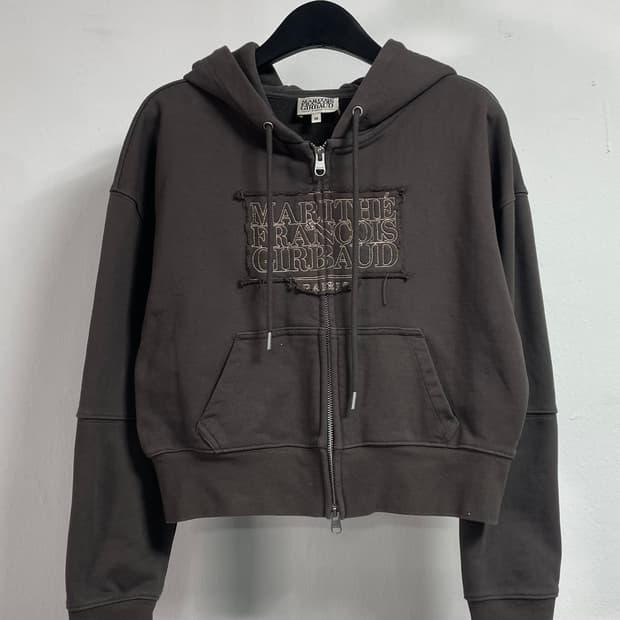 마리떼 프랑소와저버 클래식 크롭 후드티 (on.247)