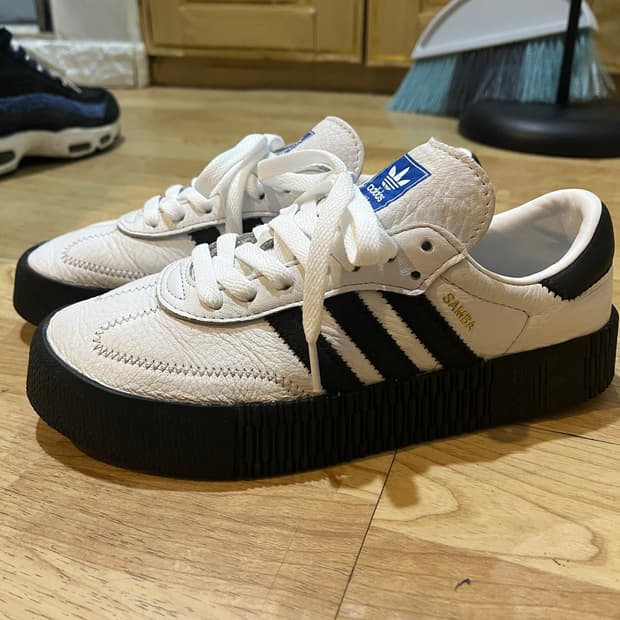 (W235) 아디다스 오리지널 삼바 로즈 화이트 블랙 검