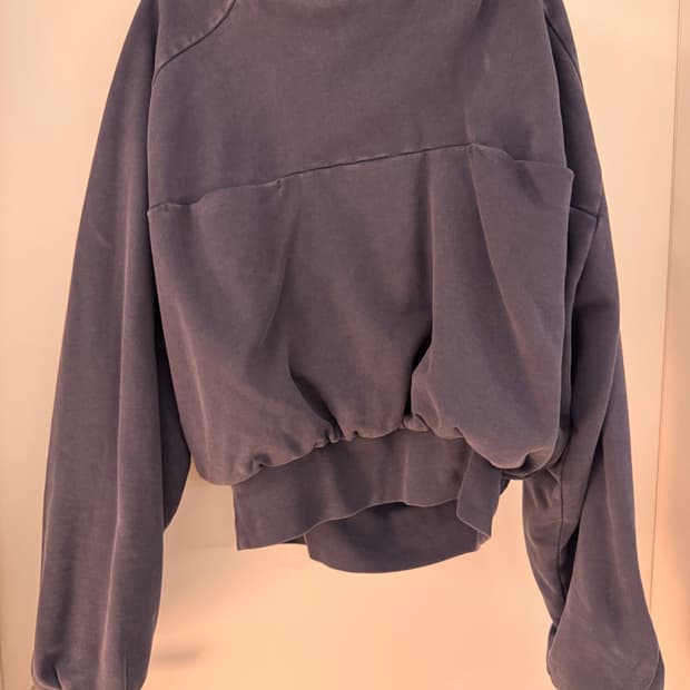 엔타이어 스튜디오 더블 크롭 후드 워시드블루 색상 팝니다