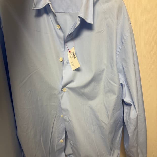프라다 와이어 셔츠 L 새제품