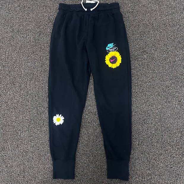 [새상품] NIKE 나이키 플라워 조거팬츠 블랙 M