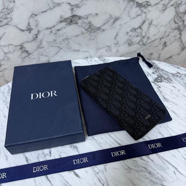 디올 오블리크 지퍼돌이 장지갑 신형
블랙 