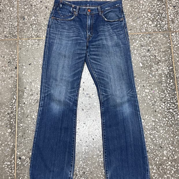 Levis 517 