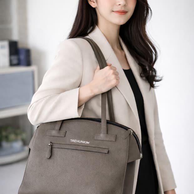 [새상품 현대백화점팝업진행] TAEHUNKIM 그레인 레더 토트 / 토프