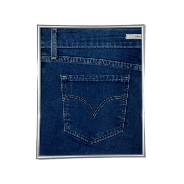 Levi's 711 Denim frame 🖼️