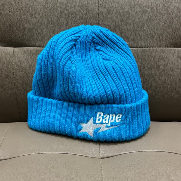 베이프 스타 자수 비니