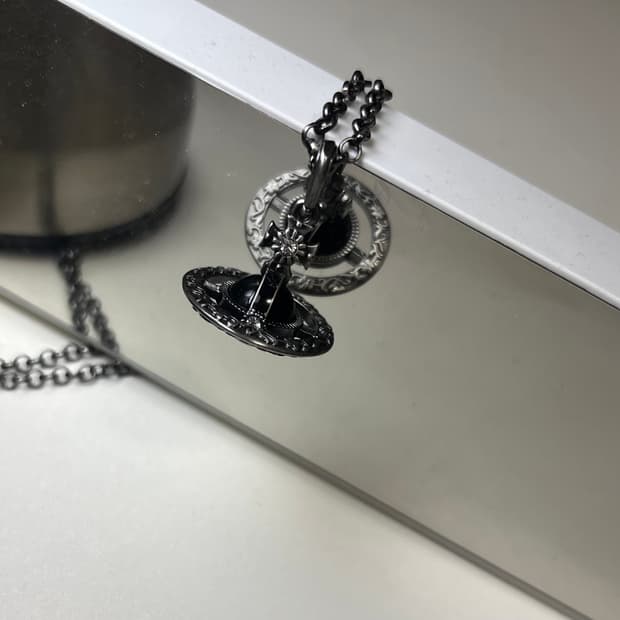 비비안웨스트우드 오리엔탈 orb 목걸이 블랙