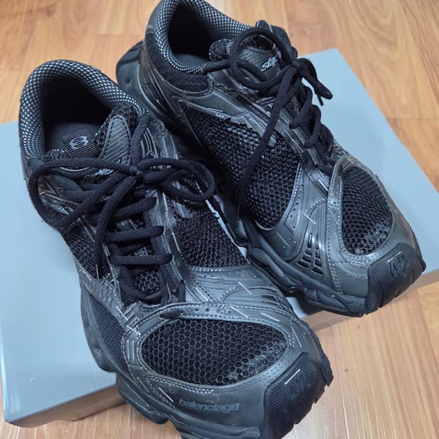 발렌시아가 스테이플러 42