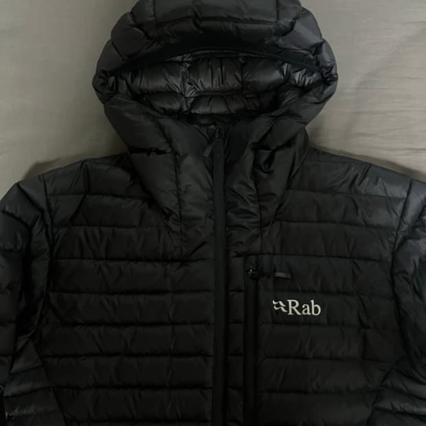 랩 마이크로라이트 알파인 다운 자켓 블랙