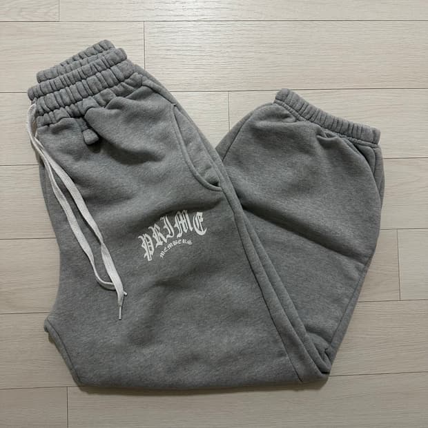 Prime Logo Wide Joggers Gray FREE