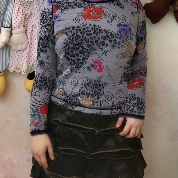 jpn 레오파드 비즈 포인트 니트 티셔츠