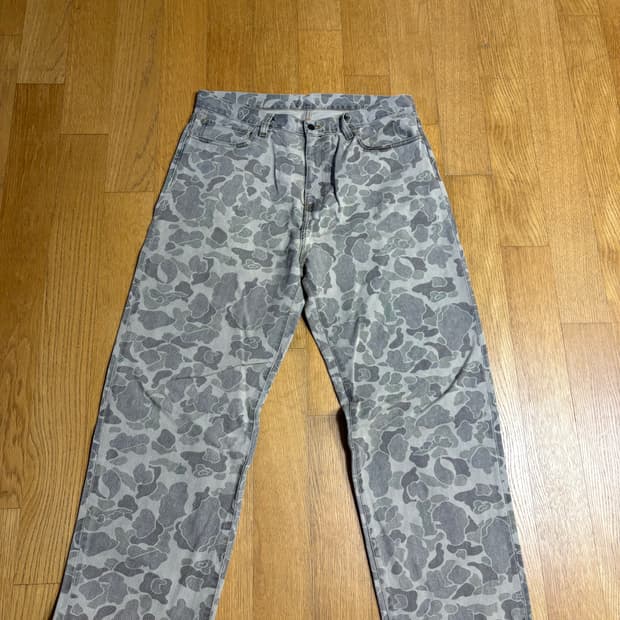 칼하트윕wip 덕랜든 카모 36사이즈