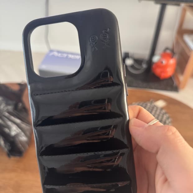 어반소피스티케이션 아이폰15프로 15pro 케이스