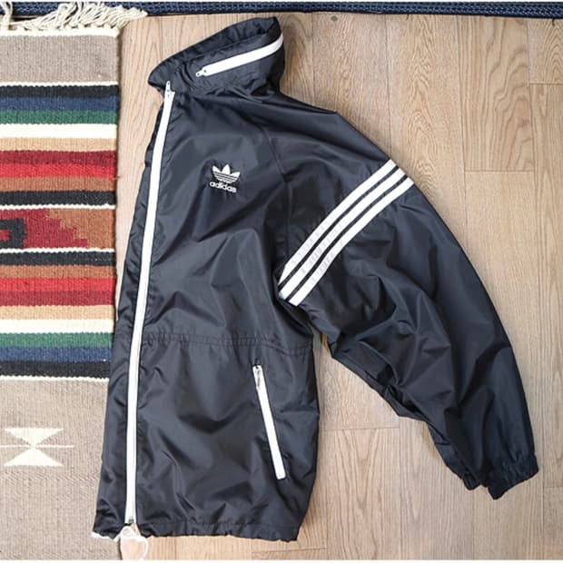 일본판 80-90S ADIDAS 아디다스 빈티지 윈드브레이커 자켓

 