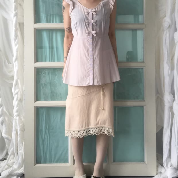 Ribbon point frill puff sleeveless