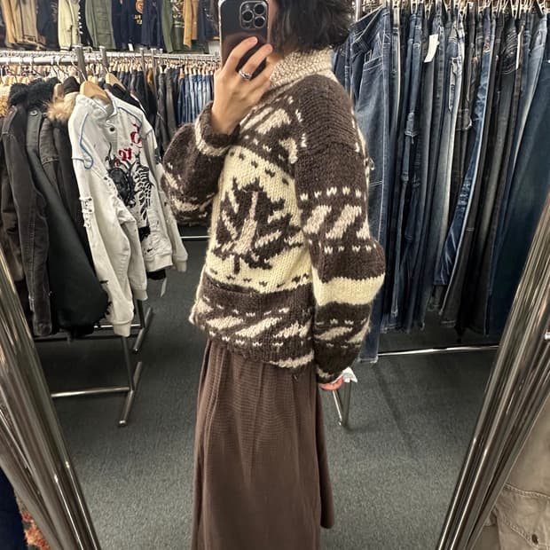 M)first down 빈티지 메이플 패턴 코위찬