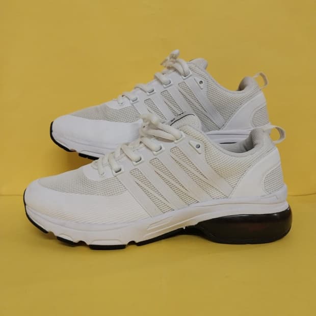 남성 노이타 레오타 S-AIR 발편한 기능성 운동화 (260)