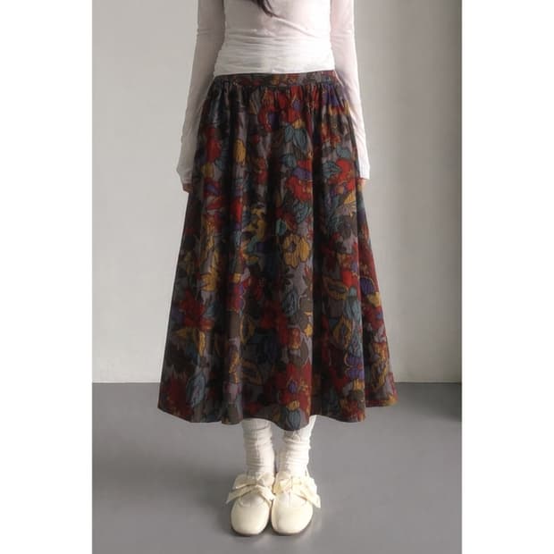 꽃 그림자 팔랑 치마