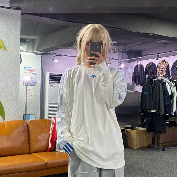 아디다스 x 알렉산더 왕 멀티로고 슬리브 B2418