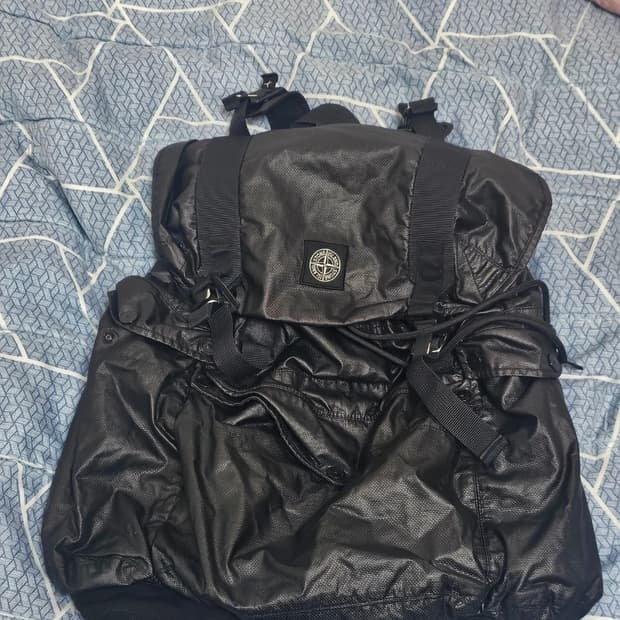 스톤아일랜드 백팩