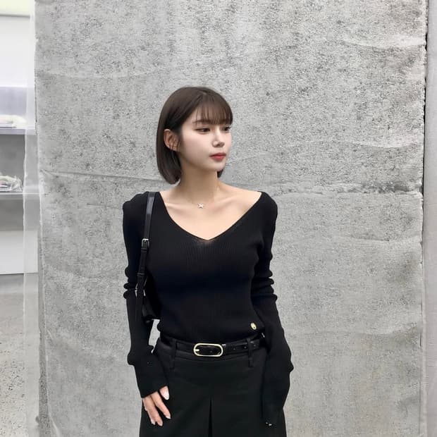 메종마레 Inverted Pleat Skirt Black 