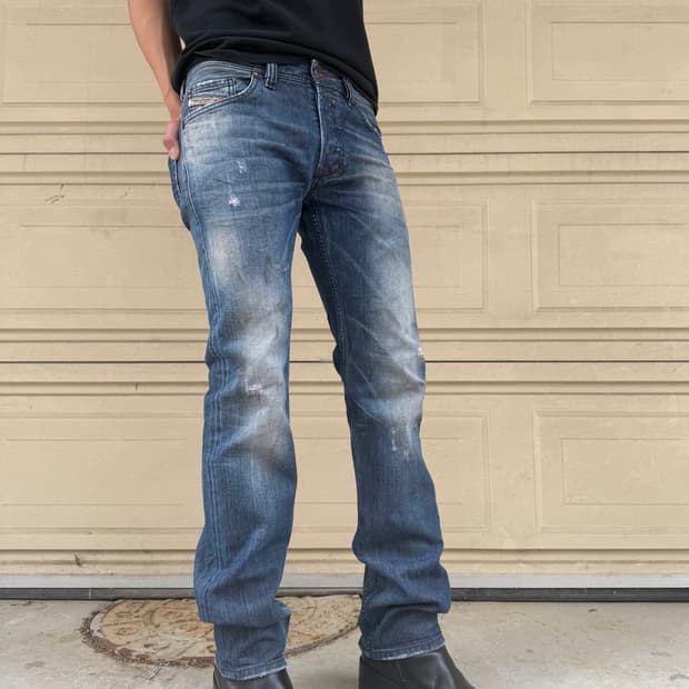 Perfectly washed regular straight jeans