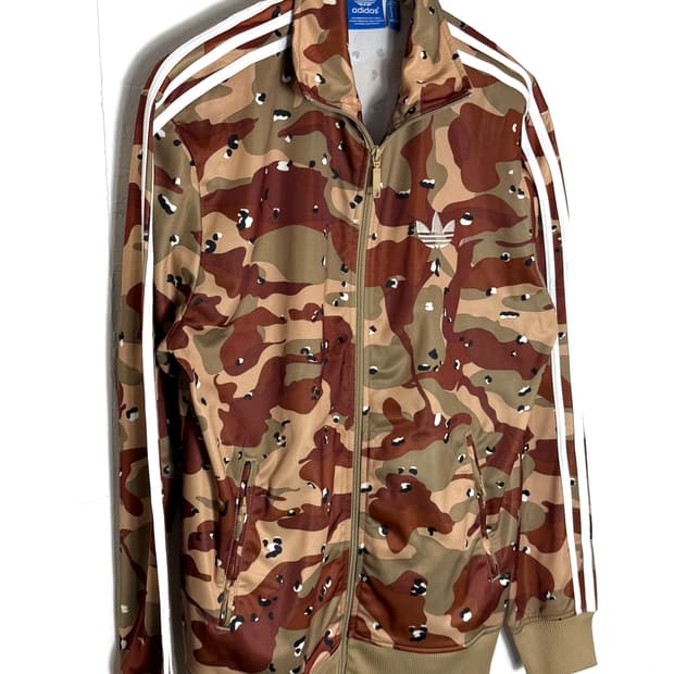 아디다스져지 아디다스트랙탑 카모져지 희귀져지 아디다스카모져지