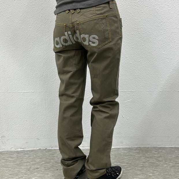 아디다스 00's 백로고 카키 팬츠 85