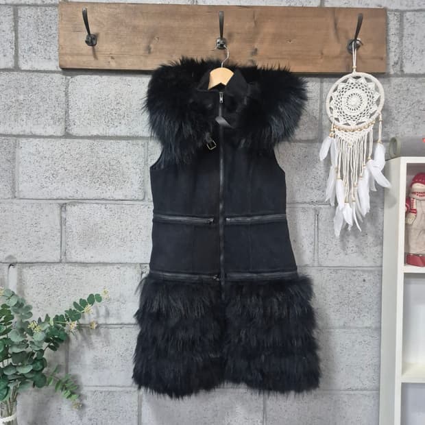 천연퍼 트리밍후드배색베스트