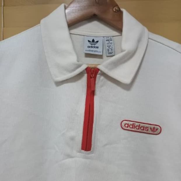 아디다스 여성 크롭카라티셔츠 M사이즈