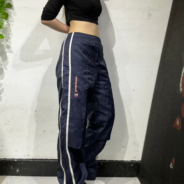 챔피온 네이비 화이트 사이드 라인 와이드 트랙 팬츠 M
