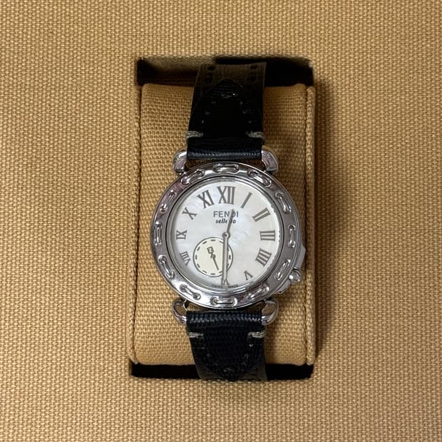 펜디 셀러리아 시계 + 3종 스트랩