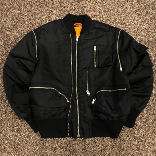 넥스트도어립스 Half N Half MA-1 봄버 마원 항공점퍼