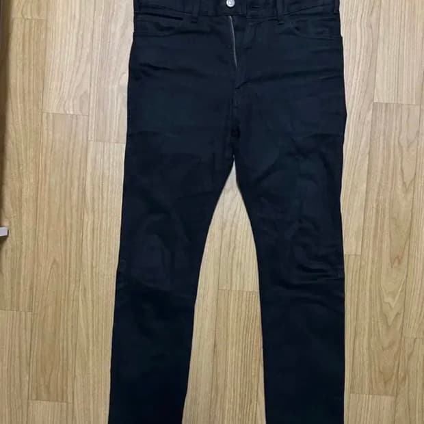 셀린느 빈키지 퓨어 블랙 데님 30 (착샷 있음) 블랙진