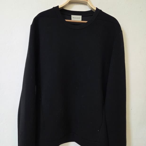 솔리드옴므 네오플랜 맨투맨