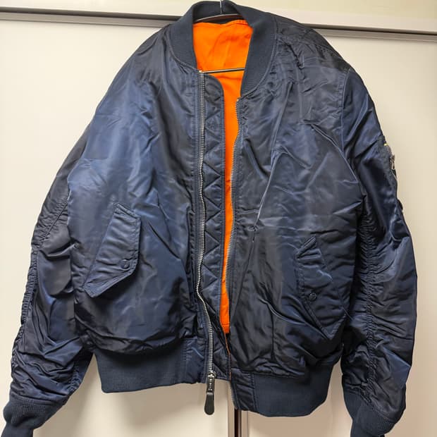 알파 인더스트리 ma-1 슬림 네이비