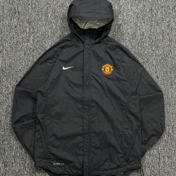 나이키 맨체스터 유나이티드 바람막이 자켓 M