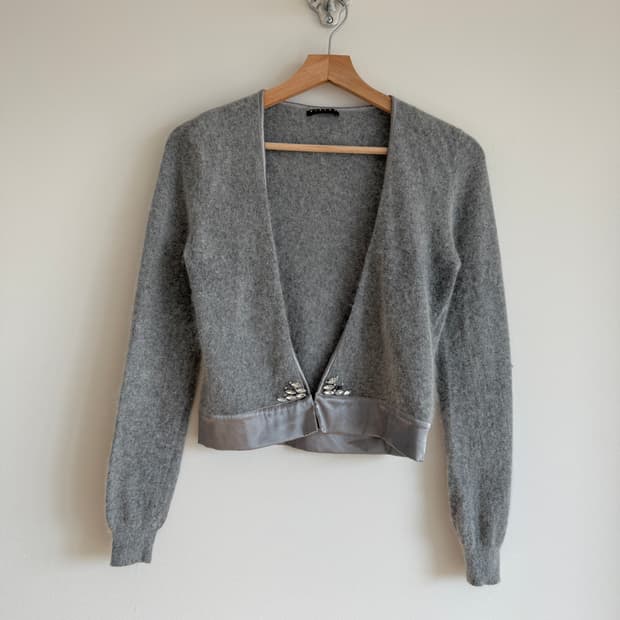 시슬리(SISLEY) 앙골라 가디건