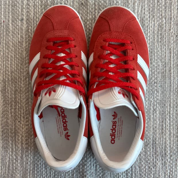아디다스 가젤 레드 225사이즈
