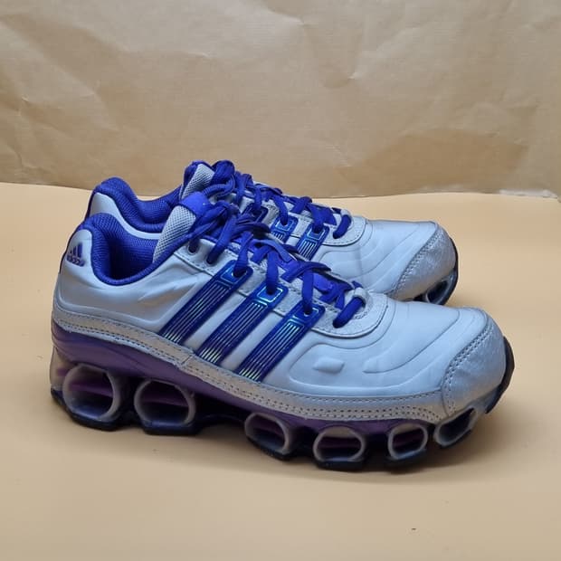 아디다스 파워바운스 운동화 225.