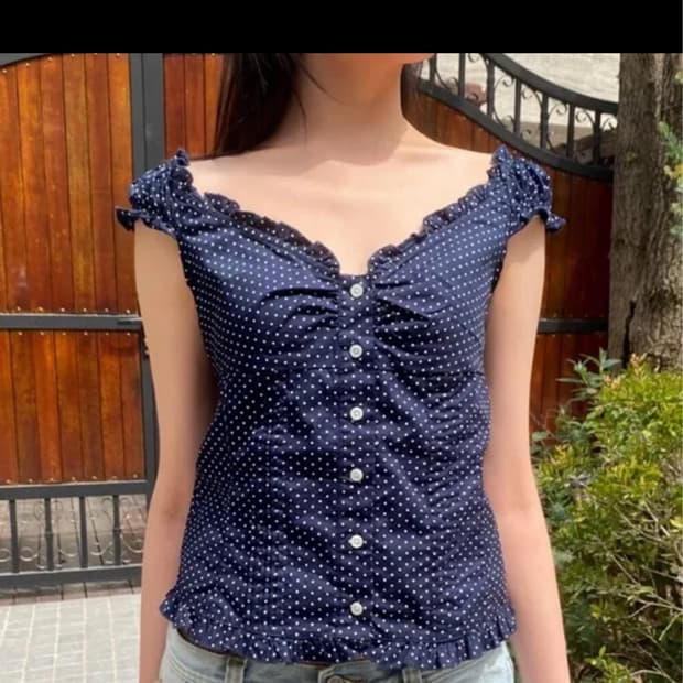 브랜디멜빌 엘레나 도트 반팔 블라우스 네이비 Brandy Melville