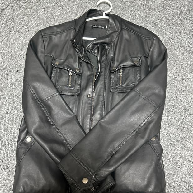 무스너클 레더자켓