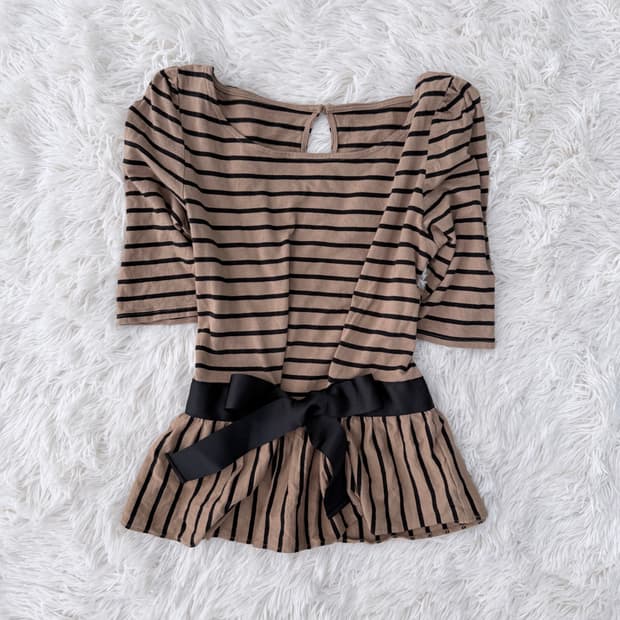 리본스트라이프 반팔T