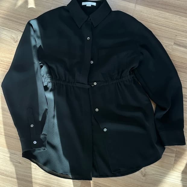 알렉산더왕 블랙 셔츠 6사이즈